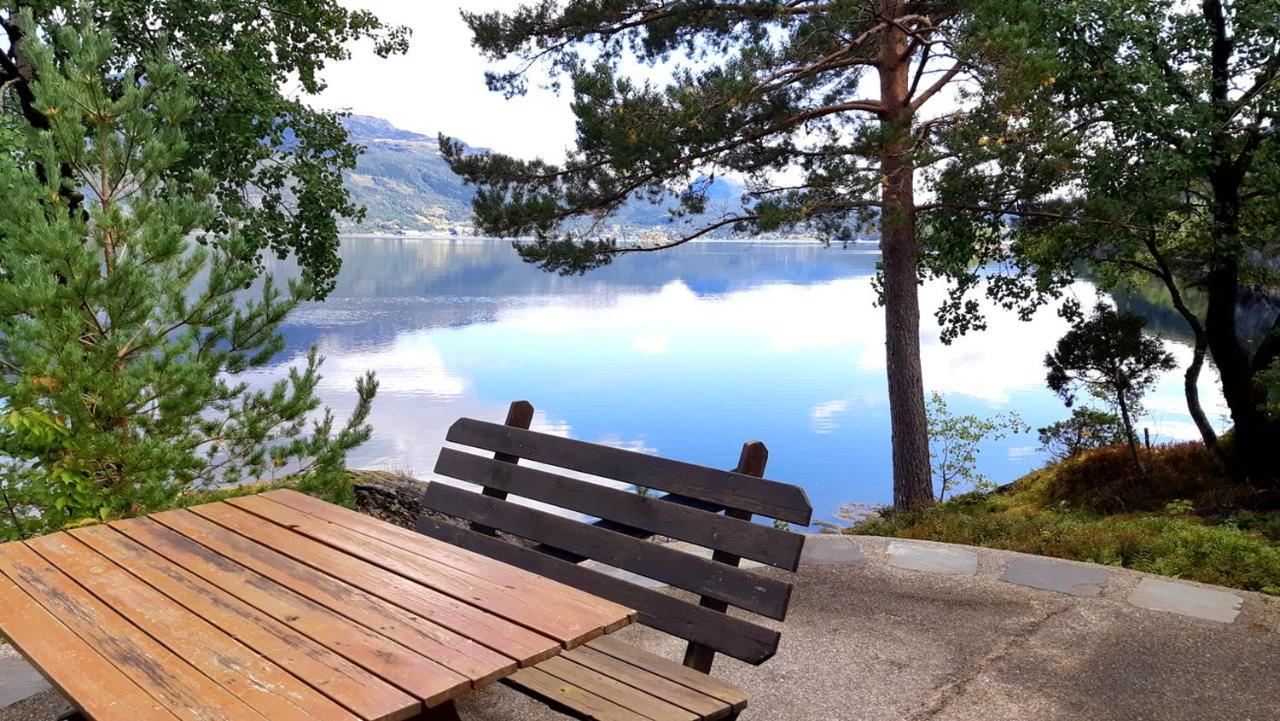 Teigen Leirstad, Feriehus Og Hytter Eikefjord Exteriér fotografie